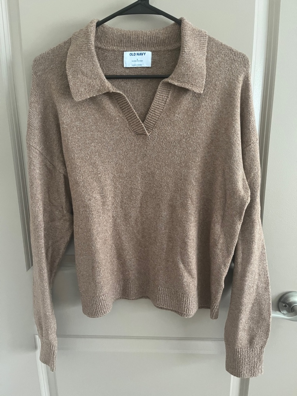 Old Navy Women's Collar V-Neck Pullover Sweater - Taupe